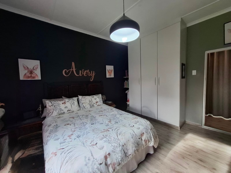 3 Bedroom Property for Sale in Nahoon Valley Park Eastern Cape